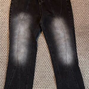 Men's Relaxed Fit Black Jeans